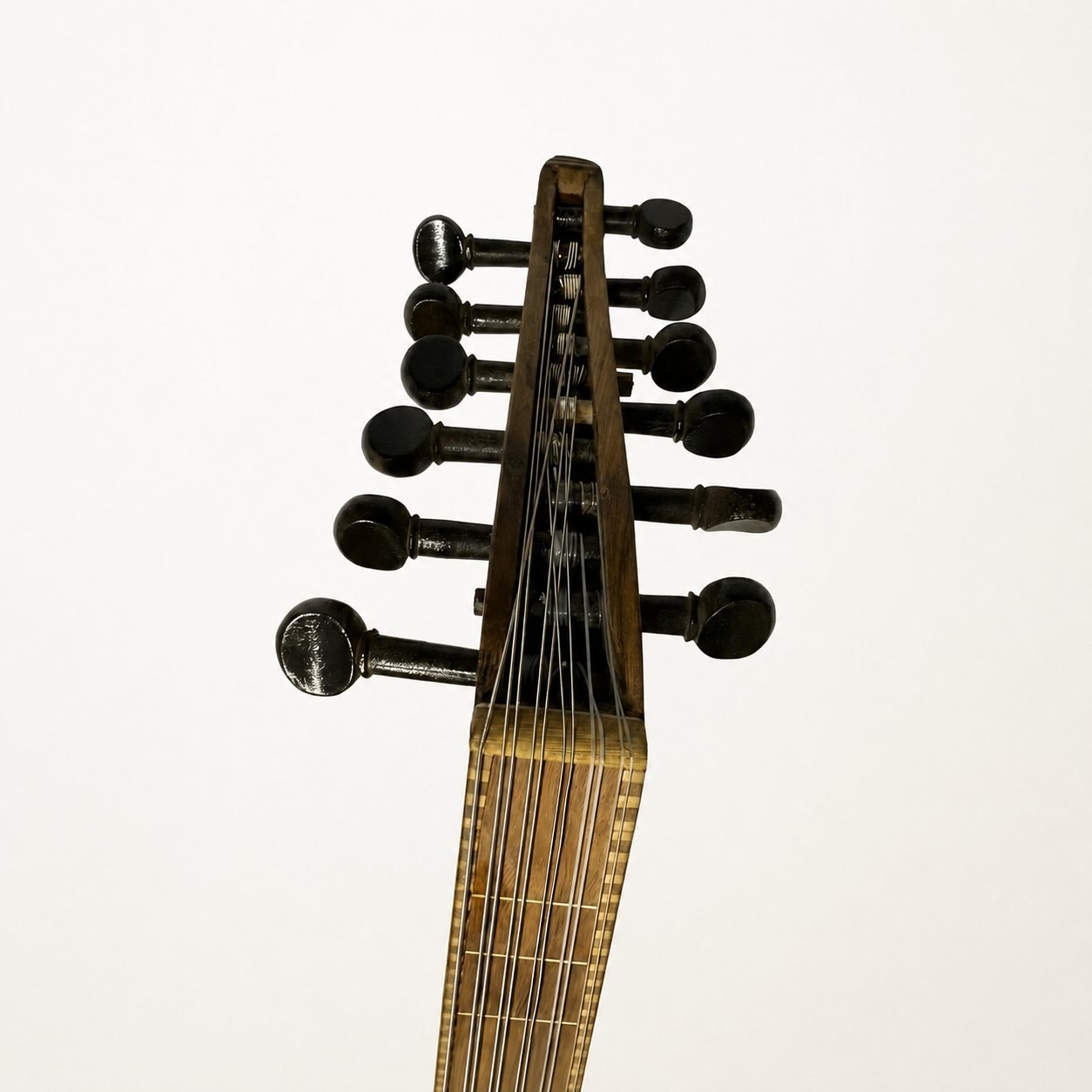 Pegbox front view of Ahmad Naji El Masri Oud