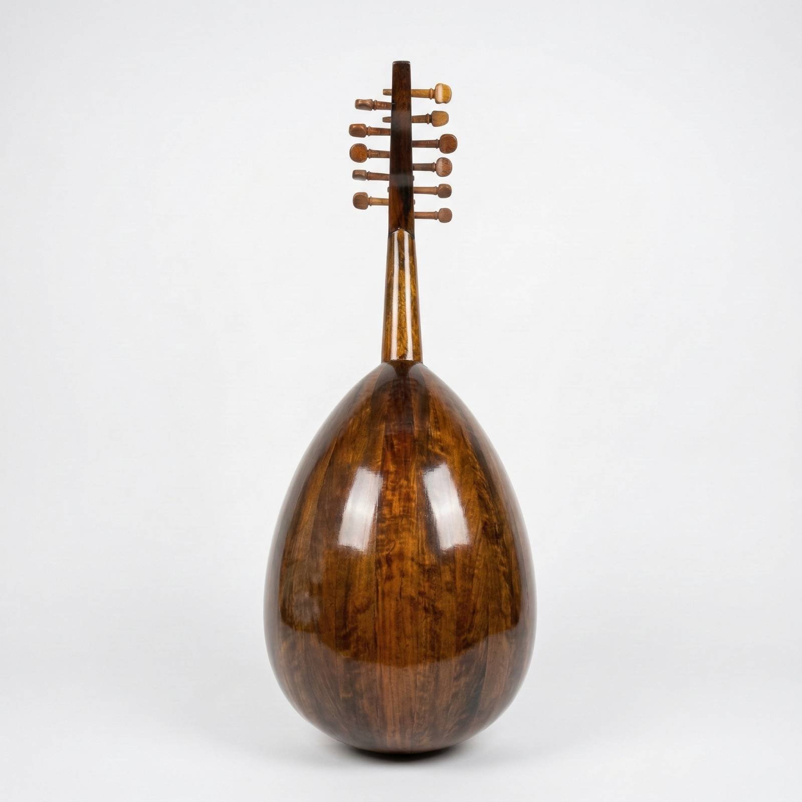 Back view of 1971 Antoun Abras Oud