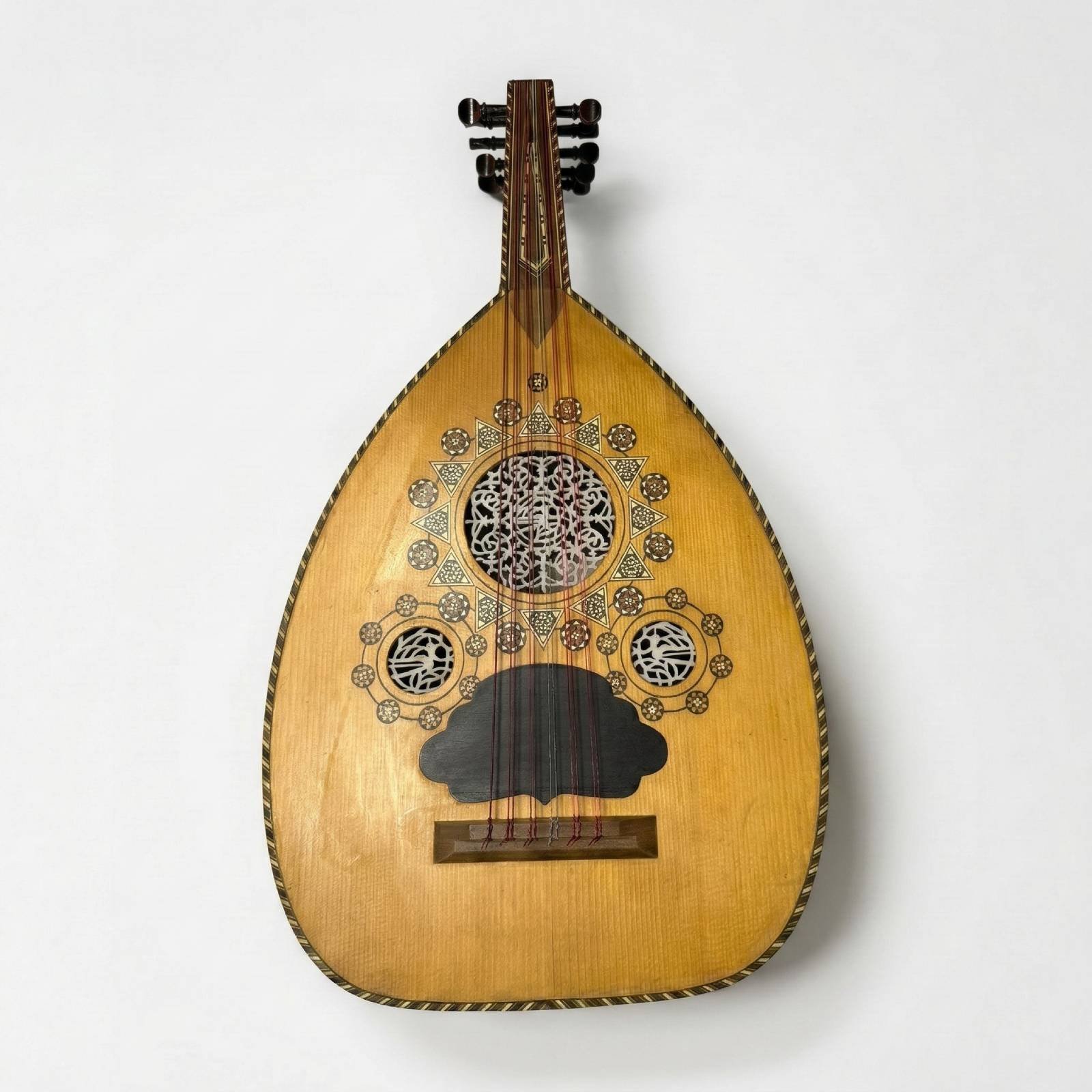 Front view of Anwar Kebbe 2001 Oud