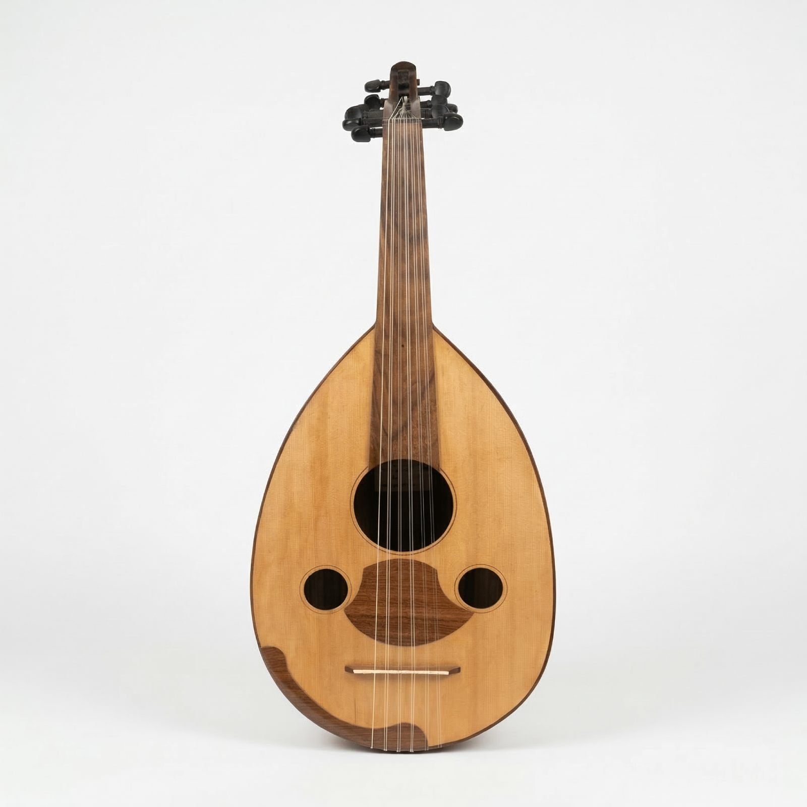 Front view of Yasser Abou Chakra Oud